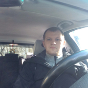 Михаил, 31, Дорохово