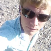 Олег, 46, Отрадная