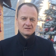 Орест Фульмес, 44, Чехов