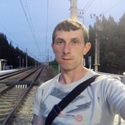 максим, 30, Березайка