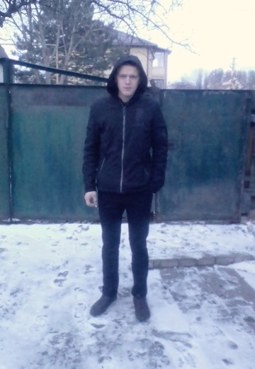 Моя фотография - Юра, 25 из Донецк (@ura51449)