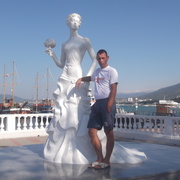 игорь, 41, Псков