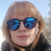 Юлия, 32, Салехард