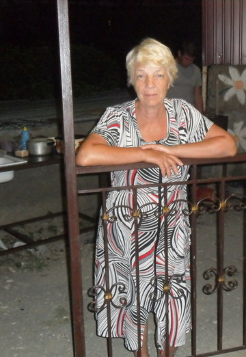 Моя фотография - Татьяна, 75 из Магнитогорск (@tatyana105868)