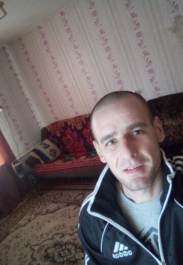 Моя фотография - Александр, 39 из Кормиловка (@aleksandr714358)
