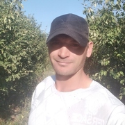 Леша, 31, Екатеринбург