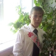 Леонид, 27, Новозыбков