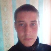 рома 32 года (Дева) Объячево