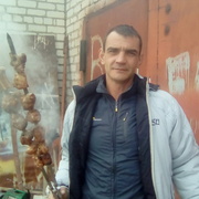 Олег, 44, Иловля