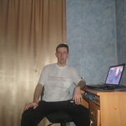 алексей, 43, Шарыпово  (Красноярский край)