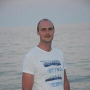 Начать знакомство с пользователем Андрей 31 год (Телец) в Лоеве