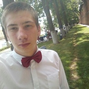 Александр, 20, Тонкино