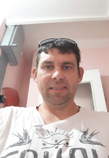 Моя фотография - Геннадий, 41 из Витебск (@gennadiy28629)