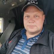 Андрей, 32, Называевск
