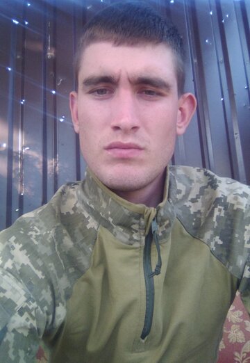 Моя фотография - Влад, 26 из Станично-Луганское (@vlad126100)