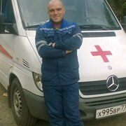 Виталий, 43, Фряново