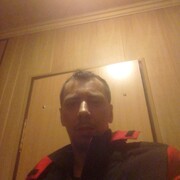 Максим, 32, Североморск