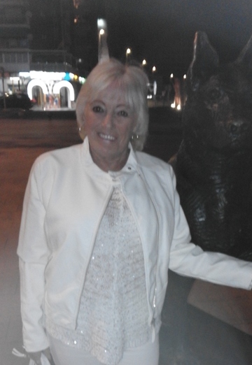 Avril Mcindoe (@avrilmcindoe) — my photo № 1