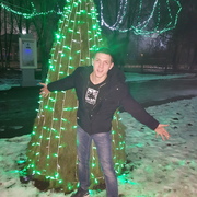 Евгений Балесный, 27, Мглин