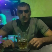 Лёва, 29, Родино