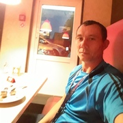 Олег, 41, Лысково