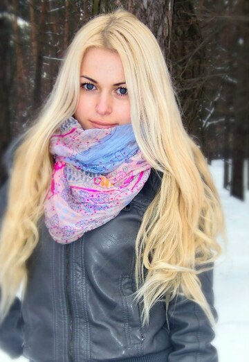 Моя фотография - Кристина, 30 из Санкт-Петербург (@kristina15622)