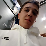 Валентин, 27, Санкт-Петербург