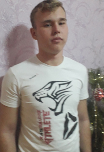 Моя фотография - Алексей, 22 из Миллерово (@aleksey519295)