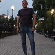 Александр, 33, Донецк