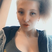 Инна 18 лет (Водолей) хочет познакомиться в Чаплинке
