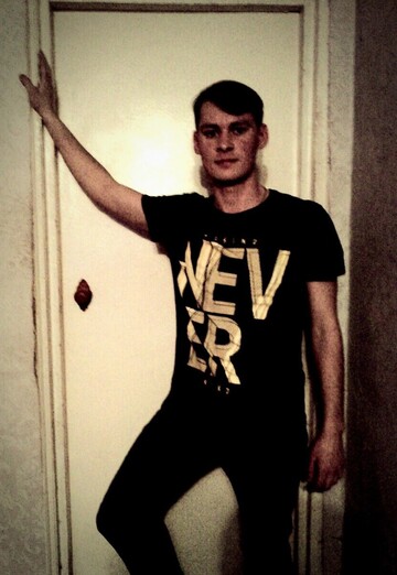 Моя фотография - Александр, 25 из Великий Новгород (@aleksandr884151)