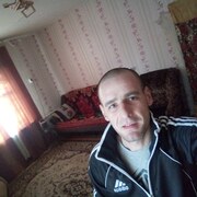 Александр, 38, Кормиловка