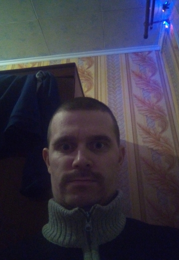 Моя фотография - Алексей, 32 из Шимск (@aleksey520441)