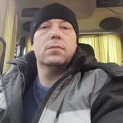 Василий, 42, Кировск