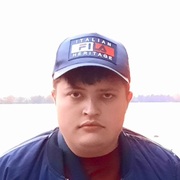 Александр, 23, Железногорск