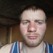 Павел, 26, Вешкайма