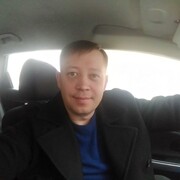 роман, 42, Фряново