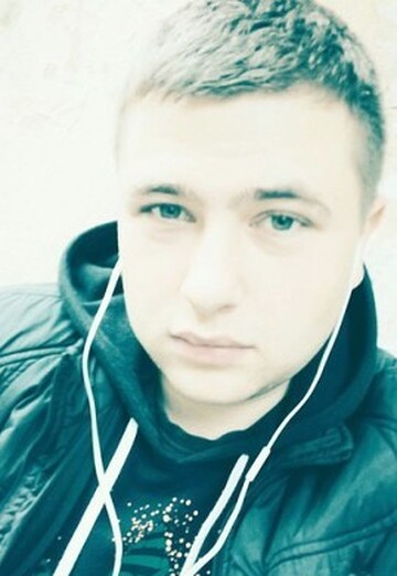 Моя фотография - Денис, 30 из Вязьма (@denis131103)