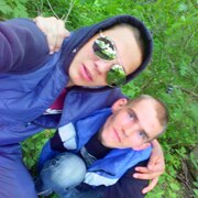 Иван, 28, Самойловка
