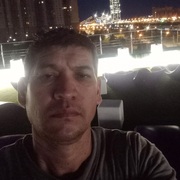 Хан, 28, Санкт-Петербург
