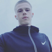 Александр, 24, Уссурийск